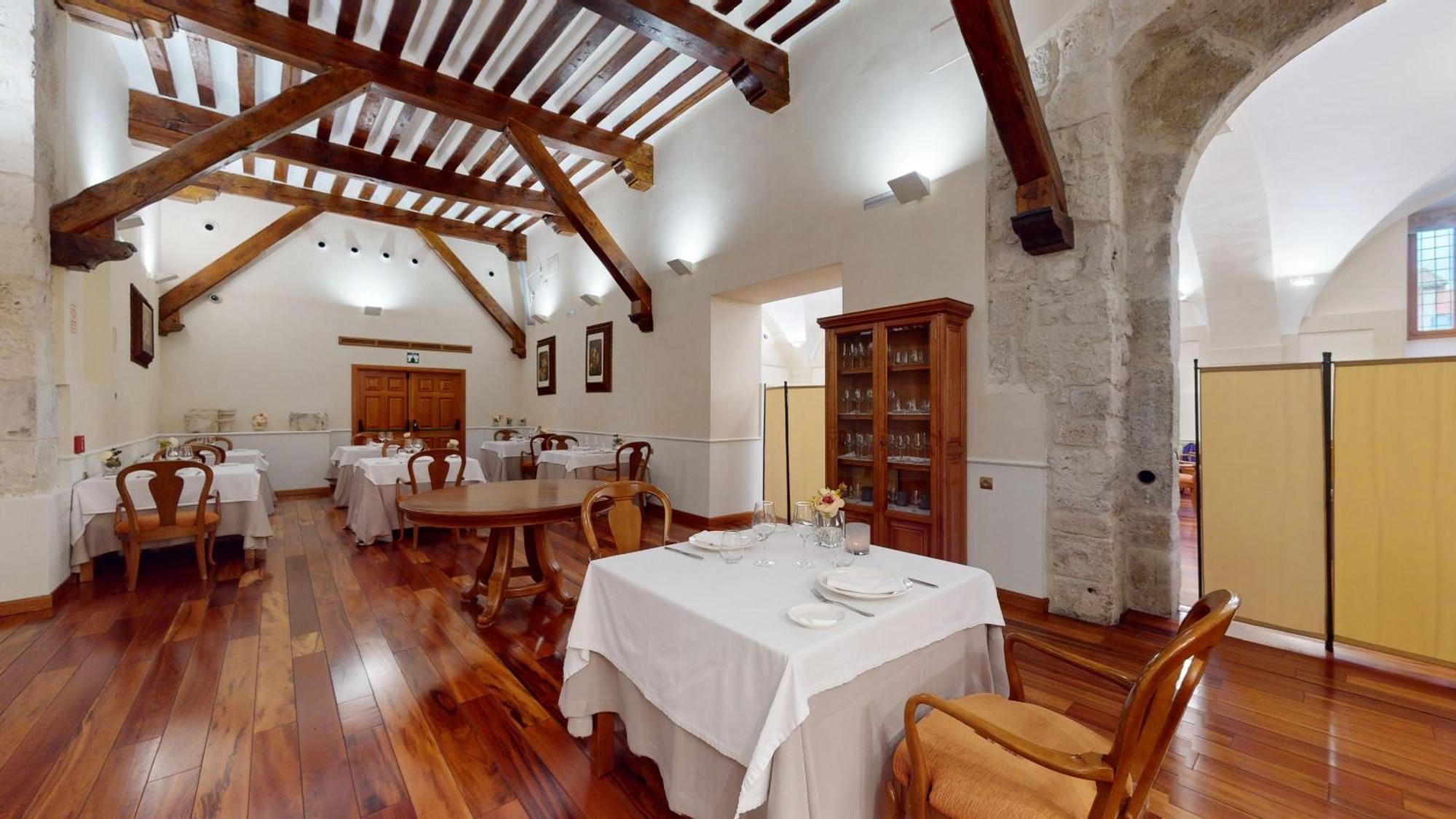 Azz Penafiel Las Claras Hotel & Spa ภายนอก รูปภาพ