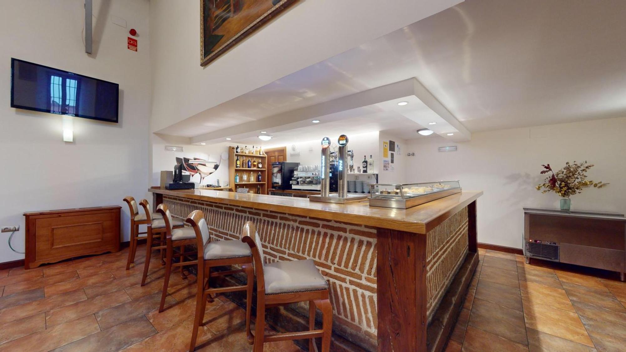 Azz Penafiel Las Claras Hotel & Spa ภายนอก รูปภาพ