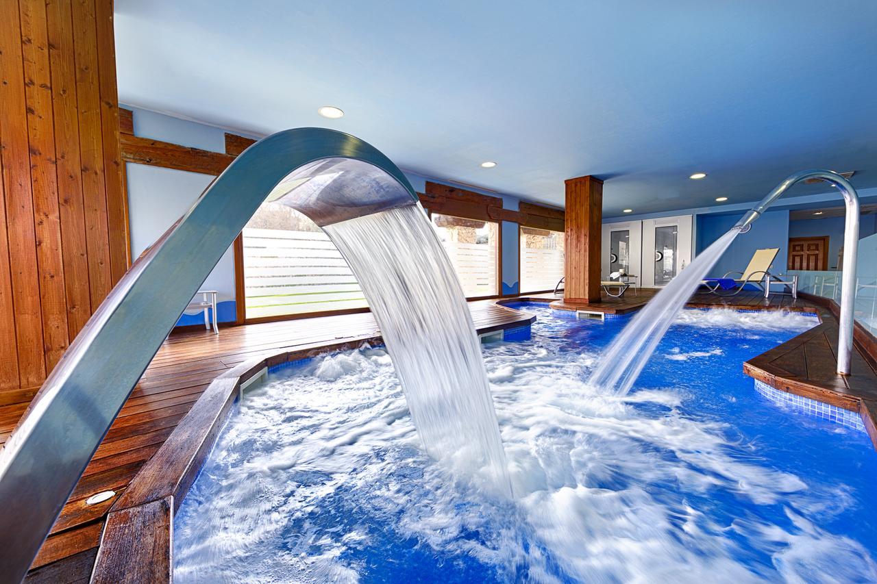 Azz Penafiel Las Claras Hotel & Spa ภายนอก รูปภาพ