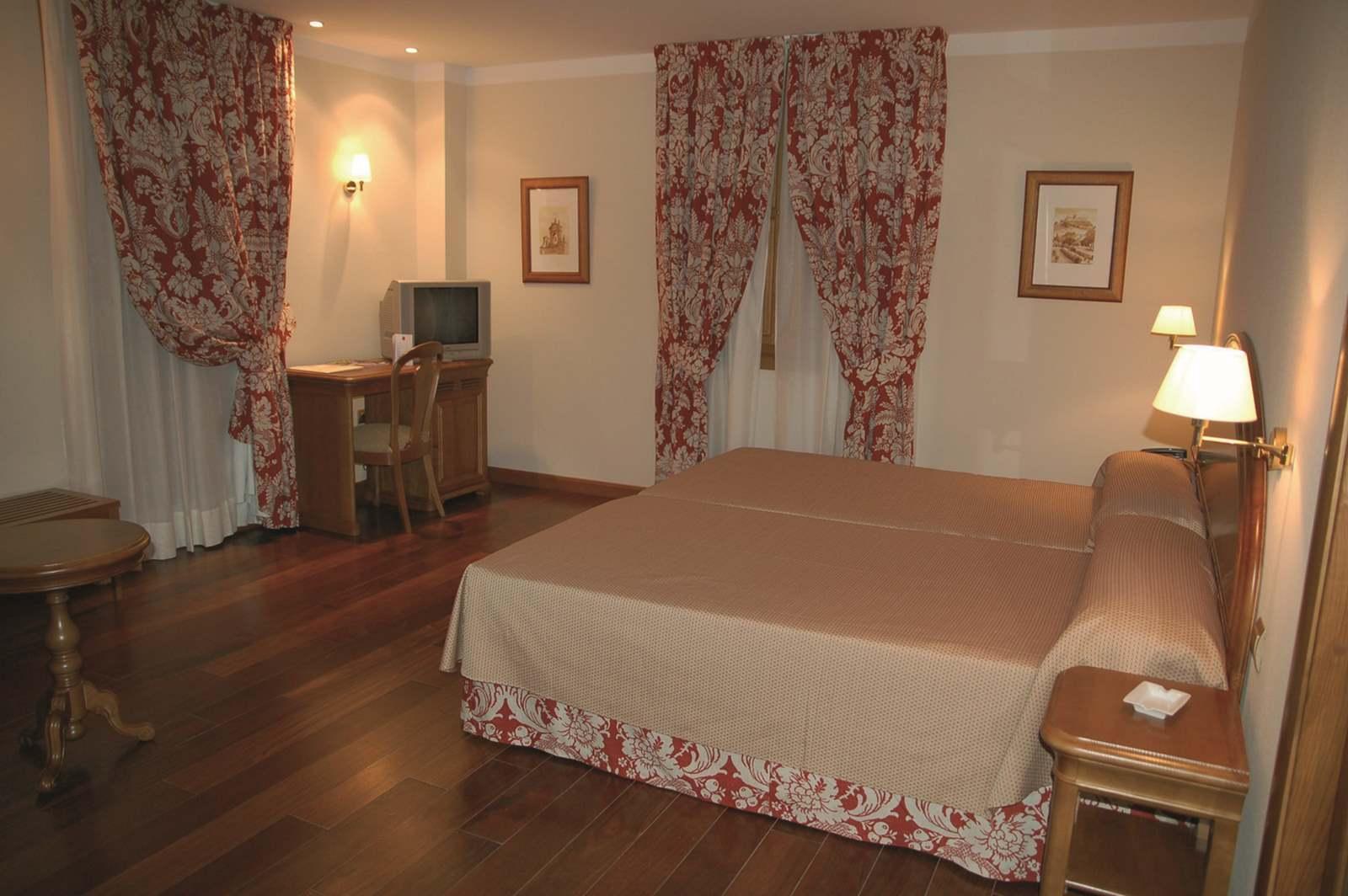 Azz Penafiel Las Claras Hotel & Spa ห้อง รูปภาพ